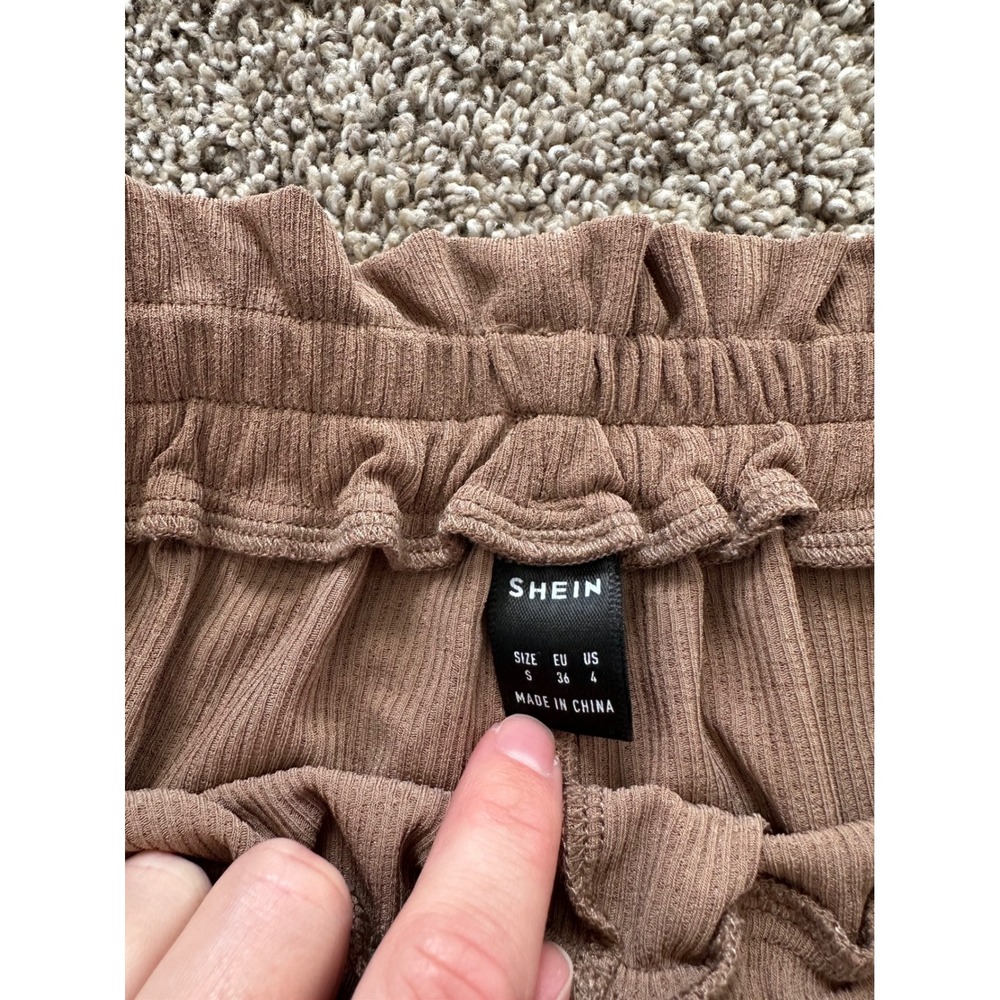 SHEIN Brown Ribbed Paper Bag Waist Shorts Casual Comfy Womens‎ Small - Picture 3 of 4